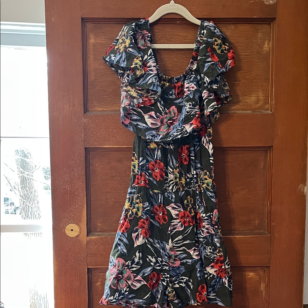 Floral Ruffle Sleeve Romper